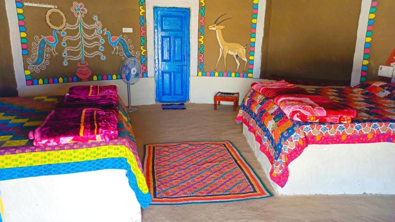 Kutir Craft Village Resort Bherandiāla Exterior foto
