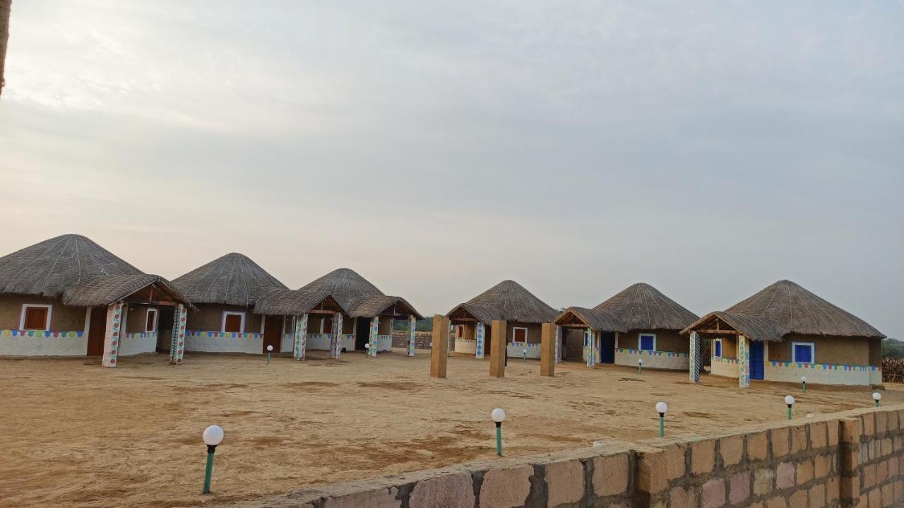 Kutir Craft Village Resort Bherandiāla Exterior foto