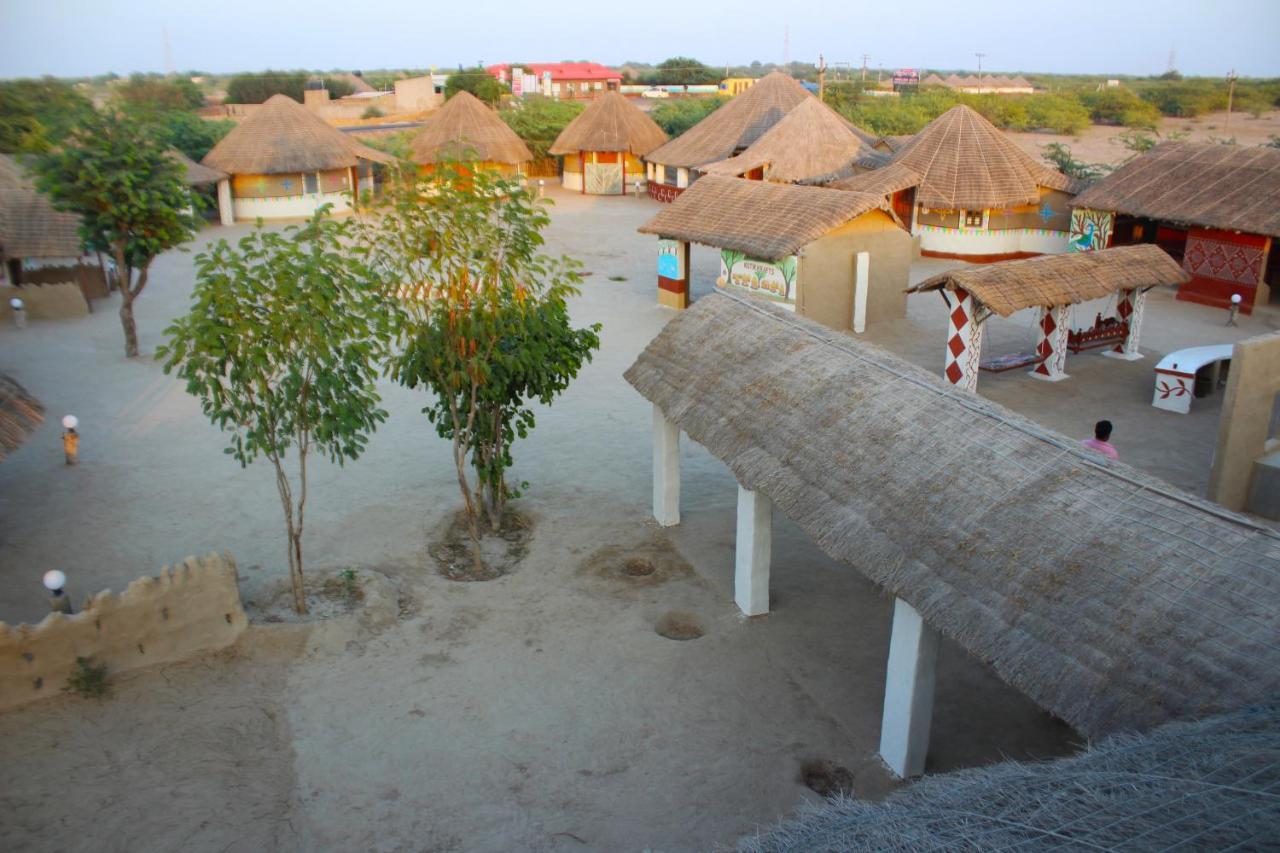 Kutir Craft Village Resort Bherandiāla Exterior foto