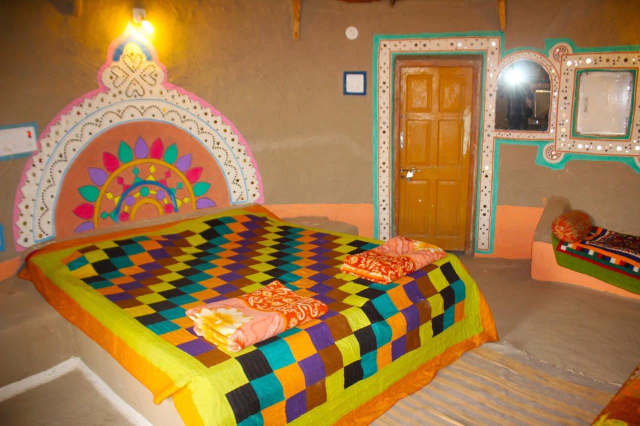 Kutir Craft Village Resort Bherandiāla Exterior foto
